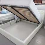 Интерьерная кровать Венеция в Саки